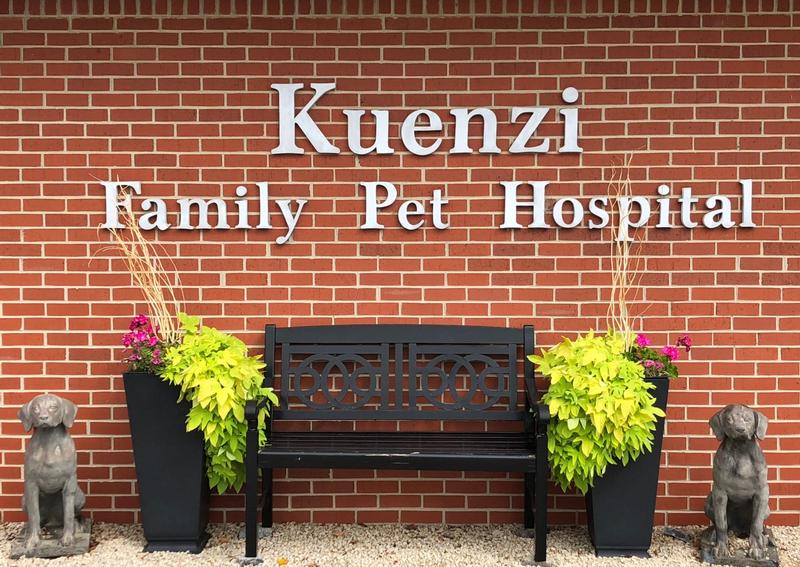 Carousel Slide 2: Kuenzi Family Pet Hospital Exterior Sign